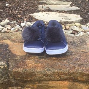 Madden Girl Pom-Pom sneakers